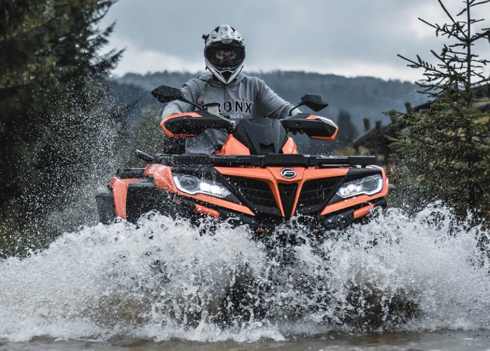 case_study_hero_cf_moto