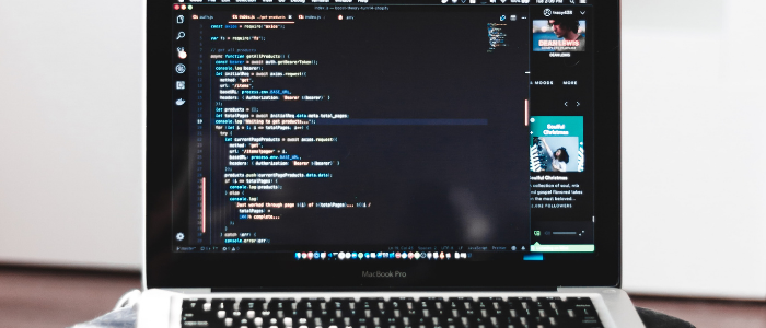 Ordinateur avec code PHP