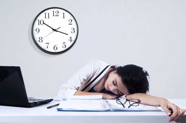 sleeping-manager-2.jpg